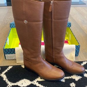 Excellent condition tall Tory Burch brown riding boots size 9